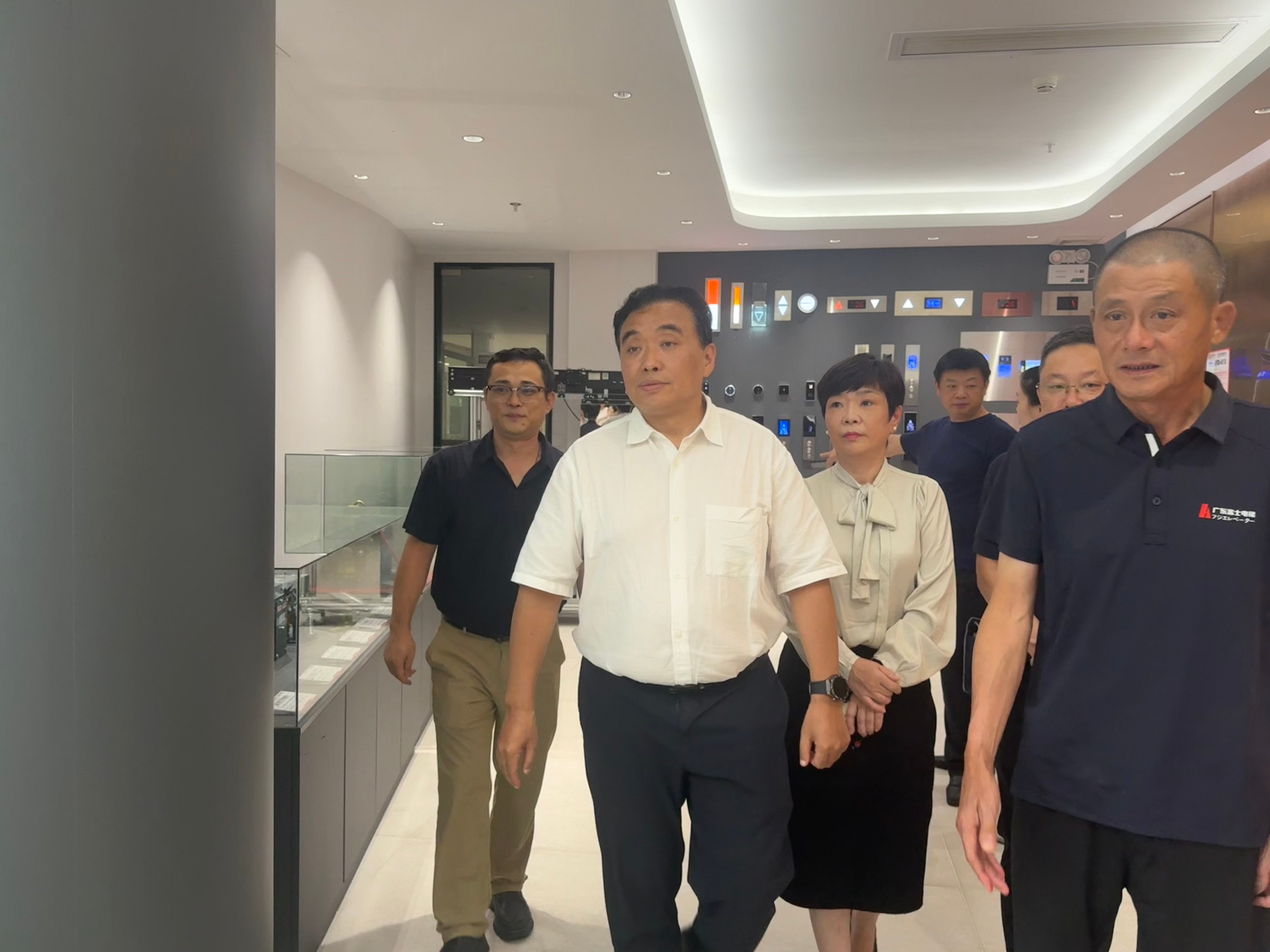 湘粤相依 侨联赋能｜湖南省、市侨联领导莅临爱体育网页版-爱体育aitiyu(中国)
视察指导！